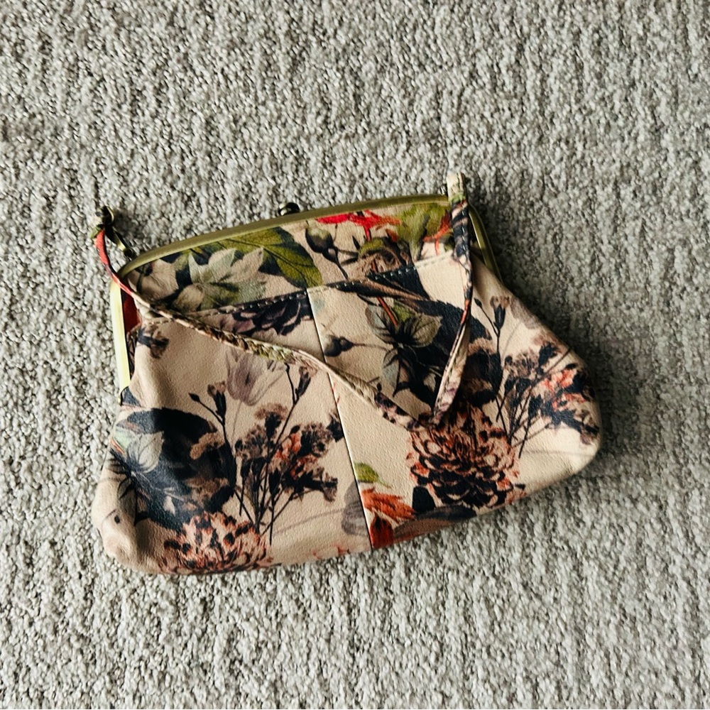 Hobo Floral Clutch Bag